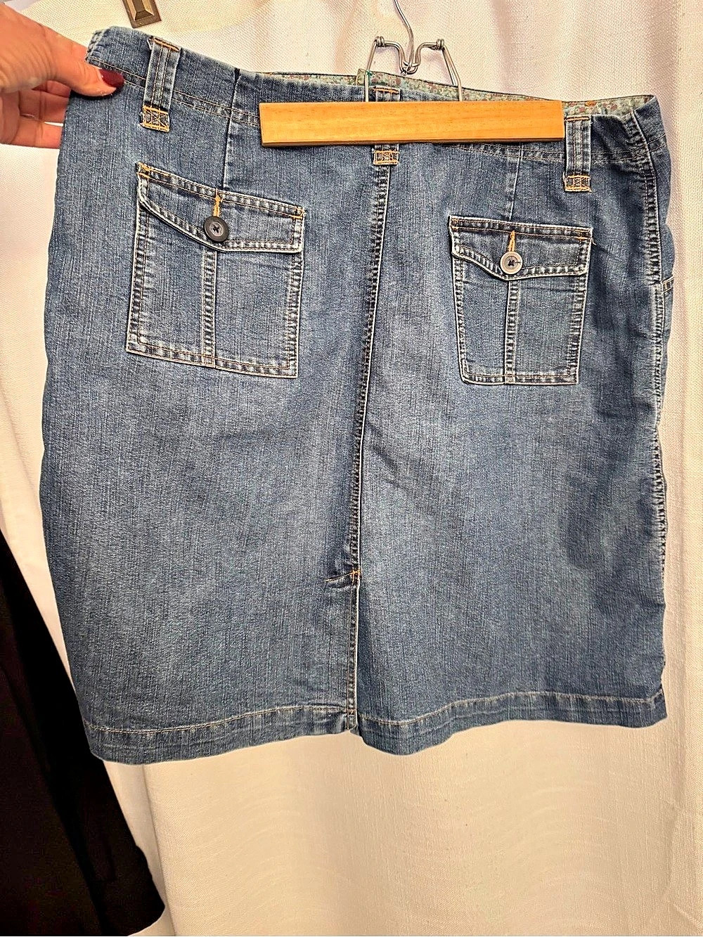 18.5” w Cherokee Utility Pocket Denim Skirt Blue Size 18 - Picture 4 of 6